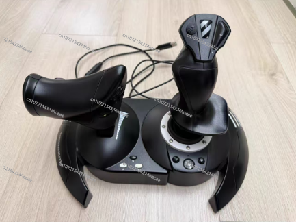 Joystick Usato T.Flight Hotas  - Pc Gaming Xbox Controller recensione e prezzo